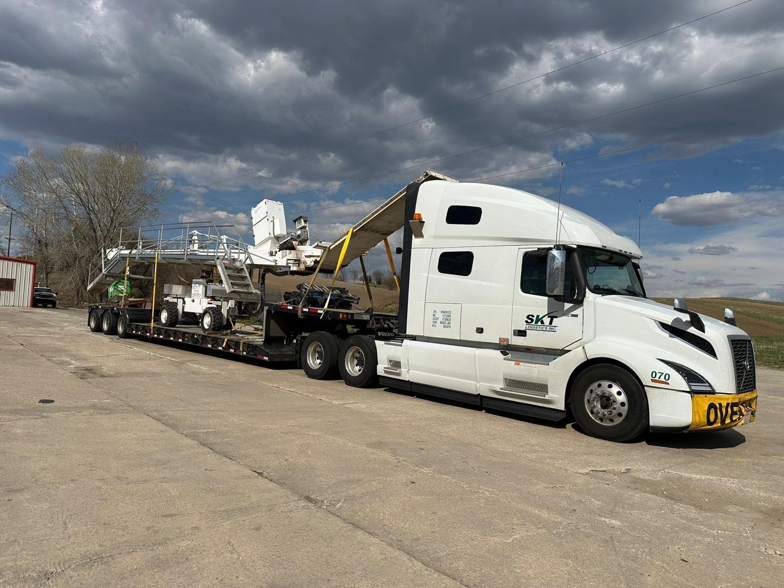 SKT Logistics Fleet
