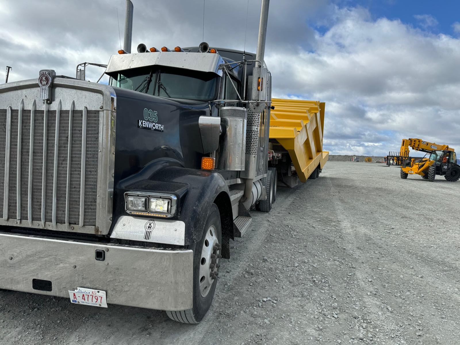SKT Logistics Fleet